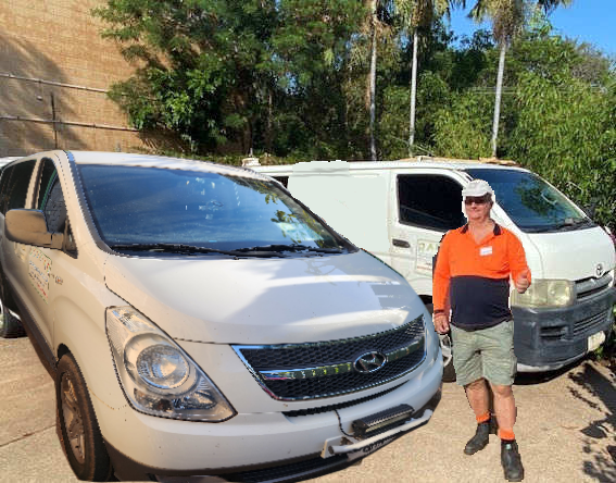 rainbow-couriers-2vans-and-DRIVER-front-page.png